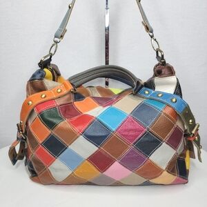 Vibrant Patchwork Shoulder Bag with Gold‎ Hardware. P164